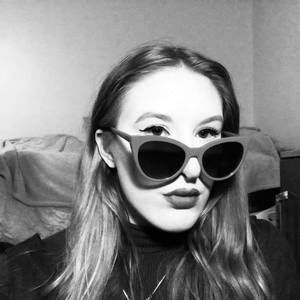 Meet your Posher, Mikayla